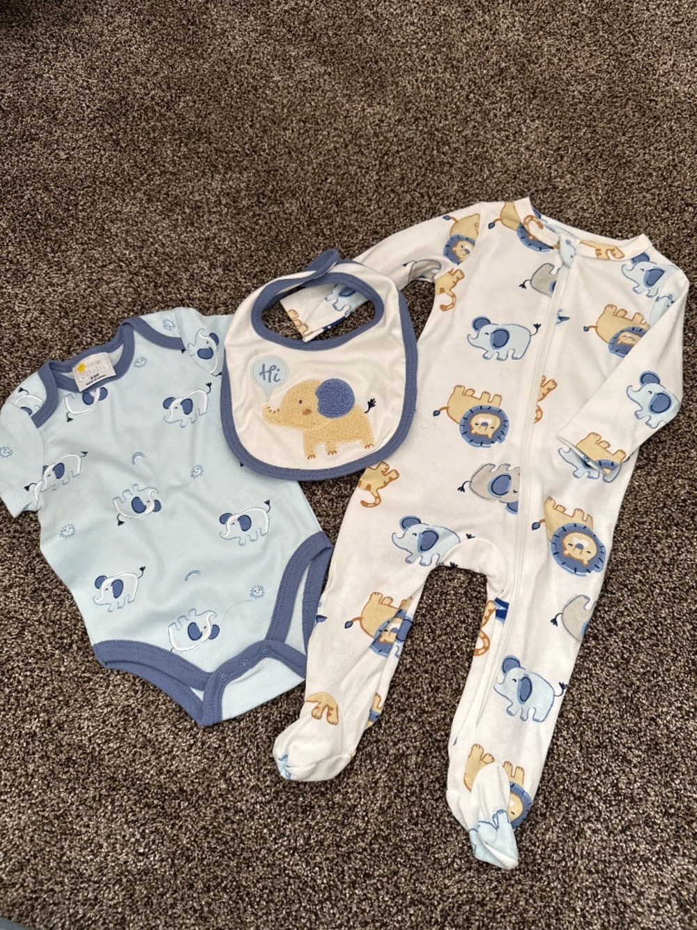 Baby Giraffe Safari Overalls Bucket Hat Set 3-6 Months NWT